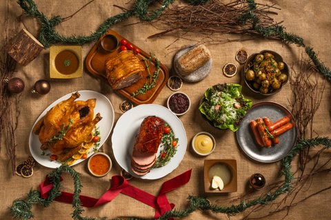 Christmas Holiday Roast: Where Every Slice Feels Like Home